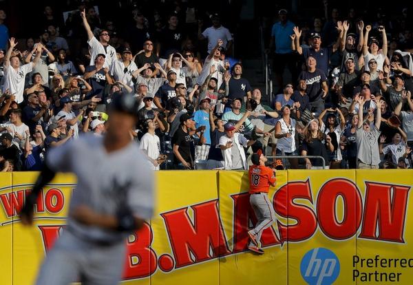 Yankees hit 3 HRs, back Montgomery in 9-3 win over Orioles