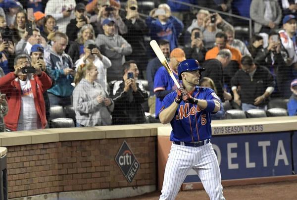 Wright completes long comeback, Mets lose to Marlins 8-1