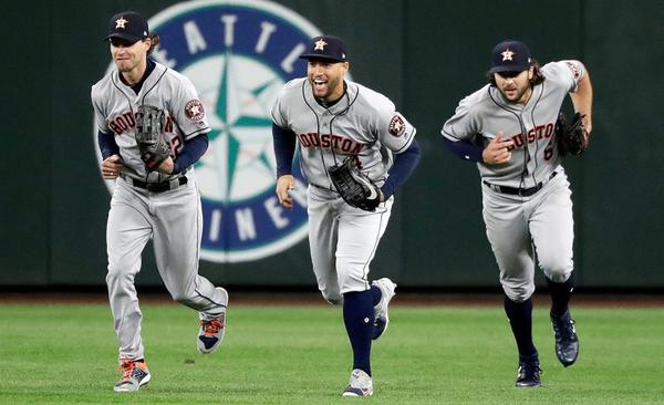Battle ready: Big leaguers logging long hours on Fortnite